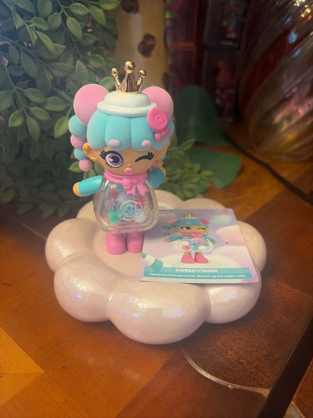 XOX Kweenie Quirky Kweens Kween of Suga 4" Figure with card NO CASE
